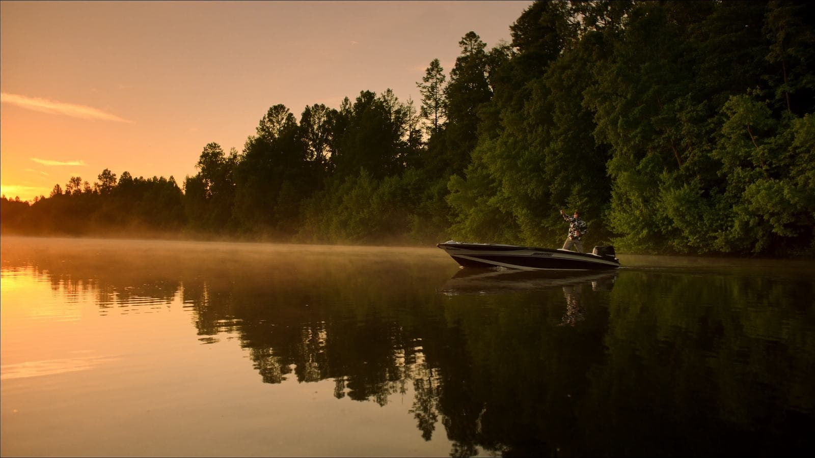 Your First Guided Bass Fishing Trip: What to Expect from Dock to Last Cast